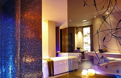 Cabina doble para masajes en pareja