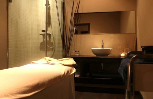 Cabina para masajes en el Spa Roca Esmeralda Calpe