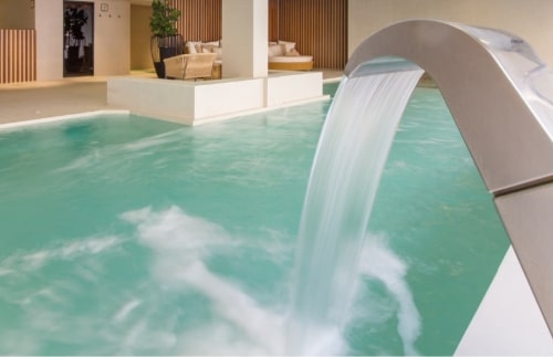 La cascada ideal para masajear espalda y cervicales