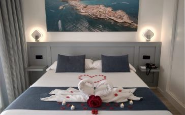 Escapada romántica con kit sensual Alicante 