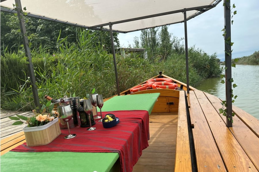 Paseo en barca en la Albufera, Valencia