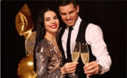 Pack Fin de Año 2025 fiesta barra libre en Gandia | Tu and Me